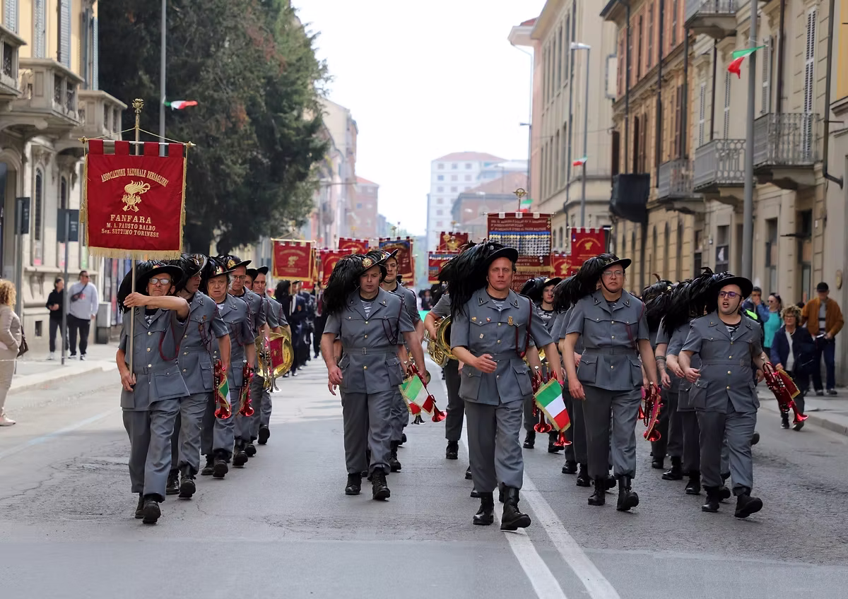 30° anniversario rifondazione Fanfara e festa sezionale